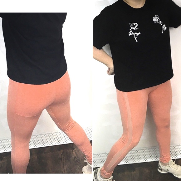 Gymshark Pants - Gymshark peach move leggings sour bellini xl